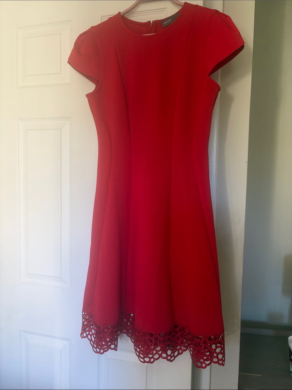 Donna Ricco Red Fit-and-Flare Midi Dress with Lace Hem